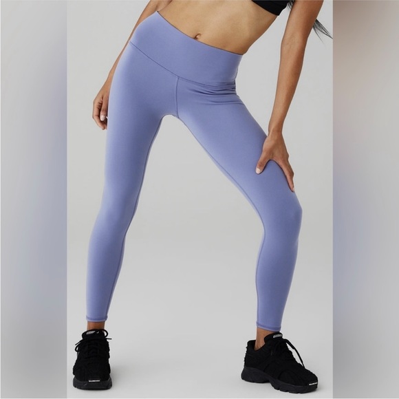 ALO Yoga Pants - Alo Yoga 7/8 High Waist Airbrush Leggings in Infinity Blue Ankle Pant Size XS